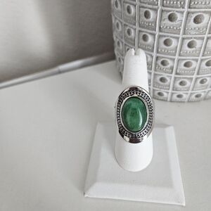 Paparazzi  Stone Silver and Green Ring